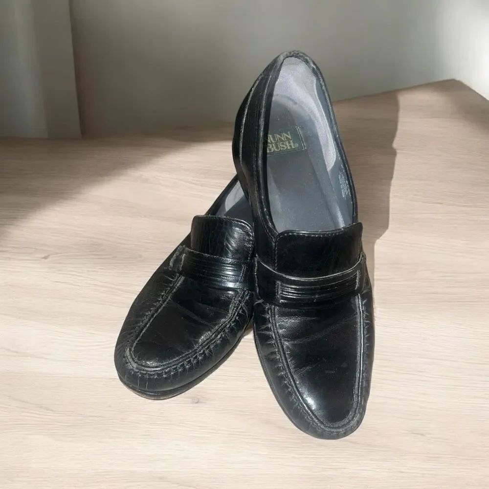 ✨Nunn Bush Leather Upper Sz 8.5 Loafers/Oxfords✨